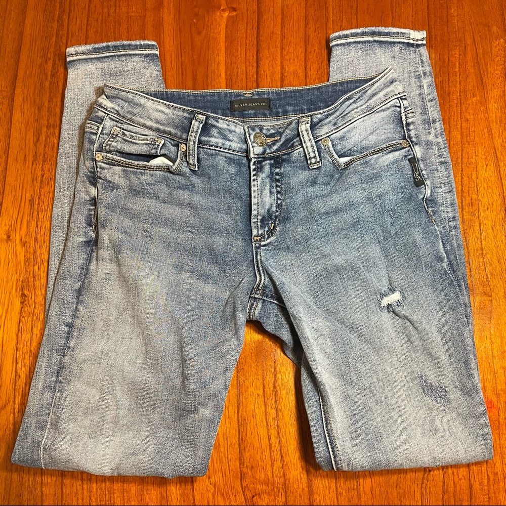 Silver Suki distressed skinny jeans